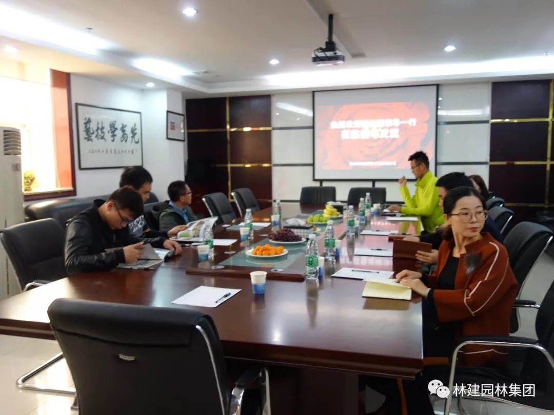 2.webp.jpg 2.webp.jpg